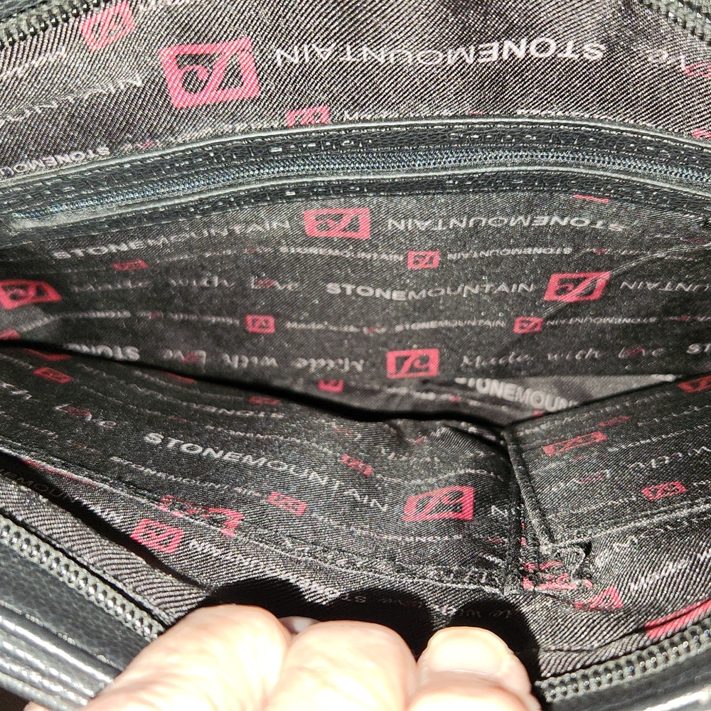 Stone Mountain Leather purse - Picture 6 of 10
